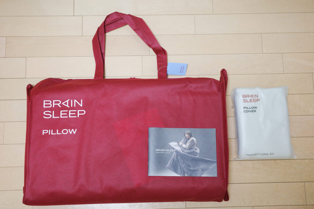 BRAIN SLEEP 枕 レッドトートバッグ付き BRAIN SLEEP 枕 レッドトートバッグ付き